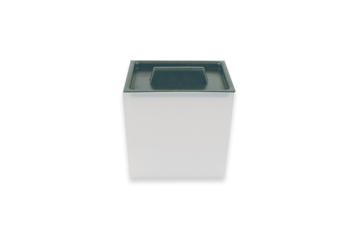 COUVERCLE PLASTIQUE PPH POUR 08102661