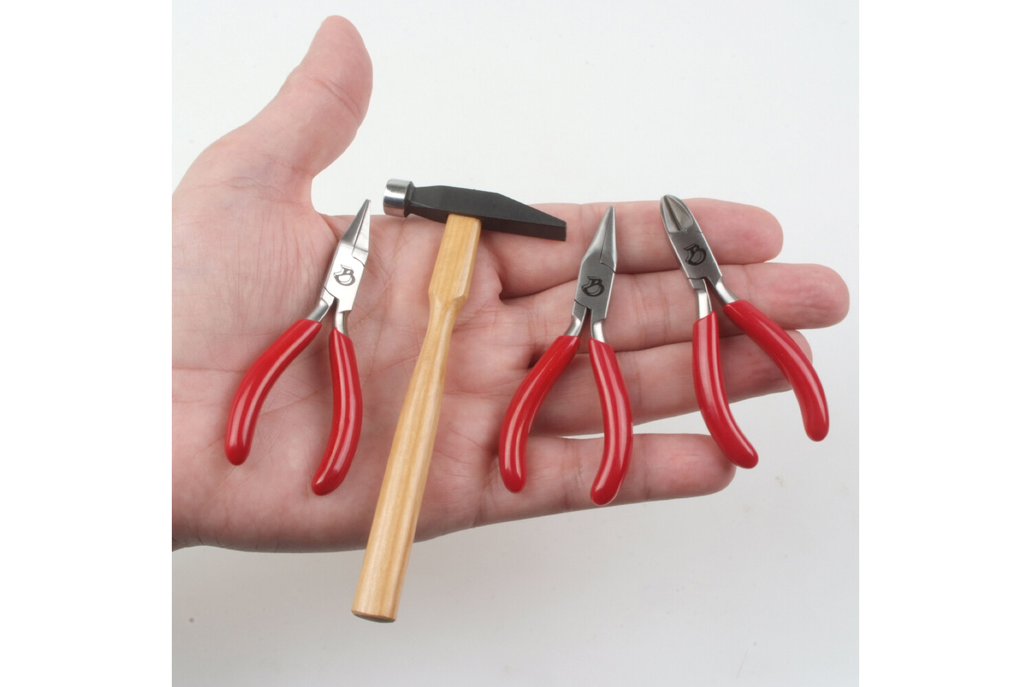 SET DE 3 MINI PINCES ET MINI MARTEAU.