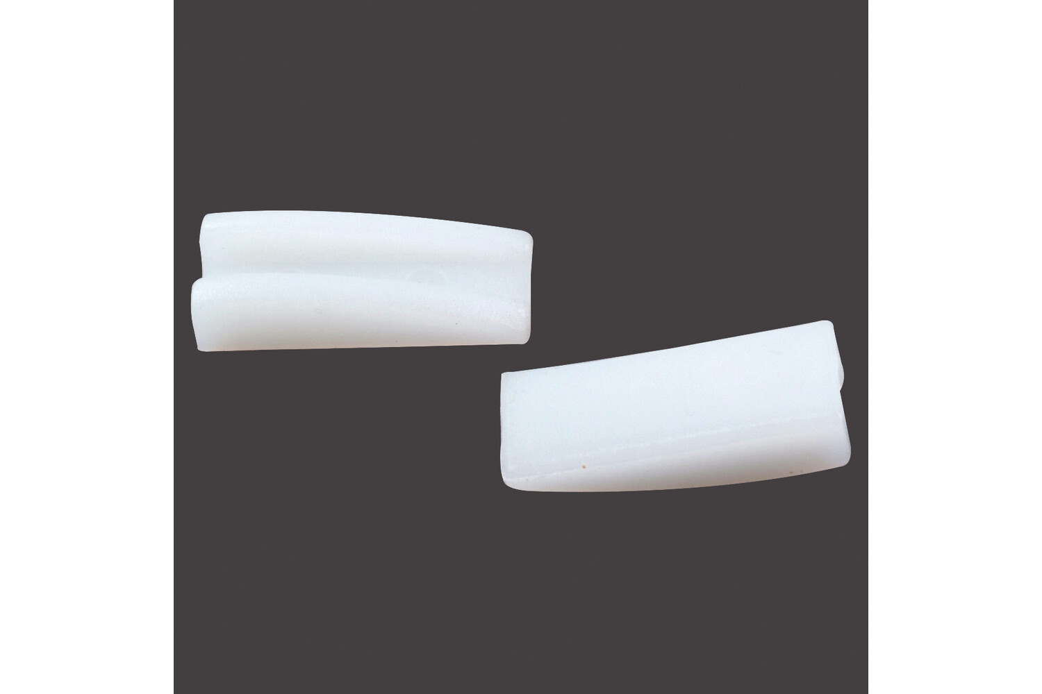 EMBOUT NYLON POUR 12477