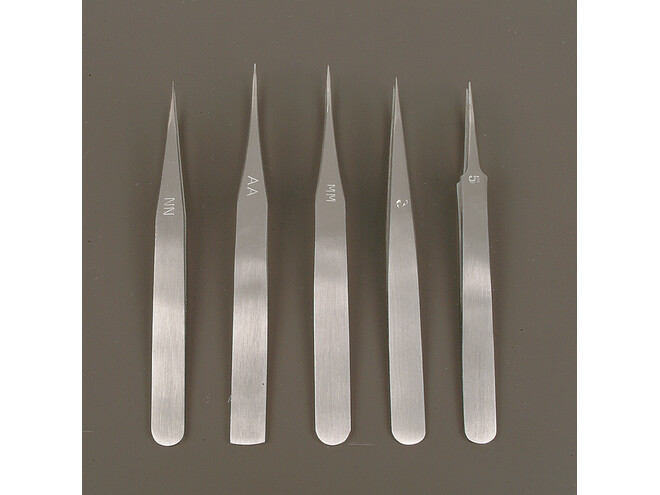 SET DE 5 PINCETTES AA-MM-NN-3-5