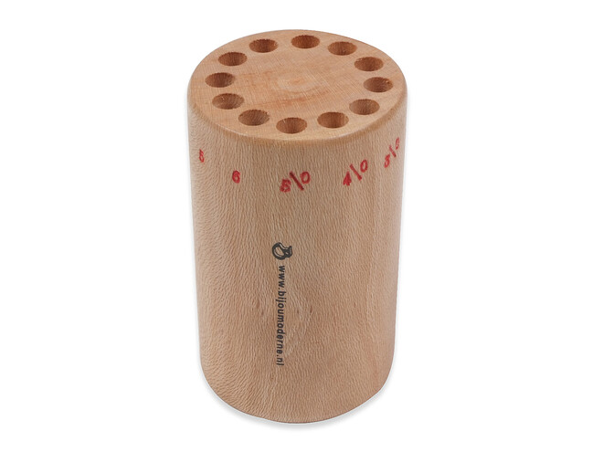 SUPPORT EN BOIS POUR SCIES