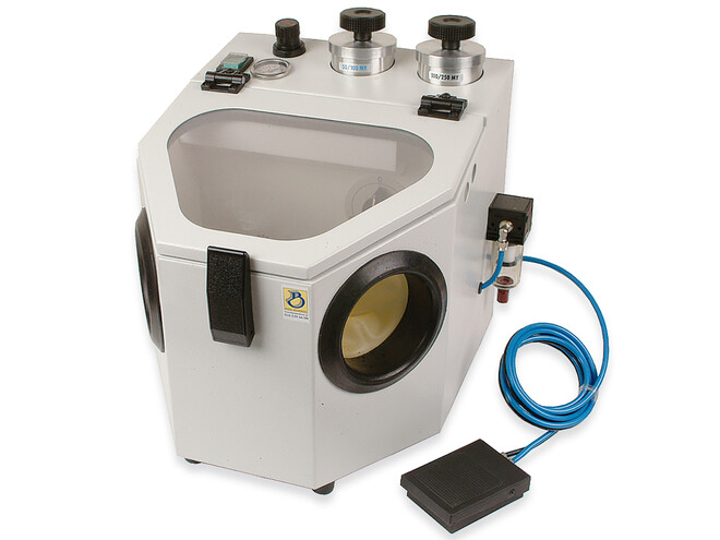 Zandstraler plus 2R Bailo