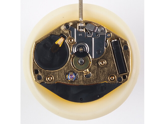 MONTRES QUARTZ ETA 902002