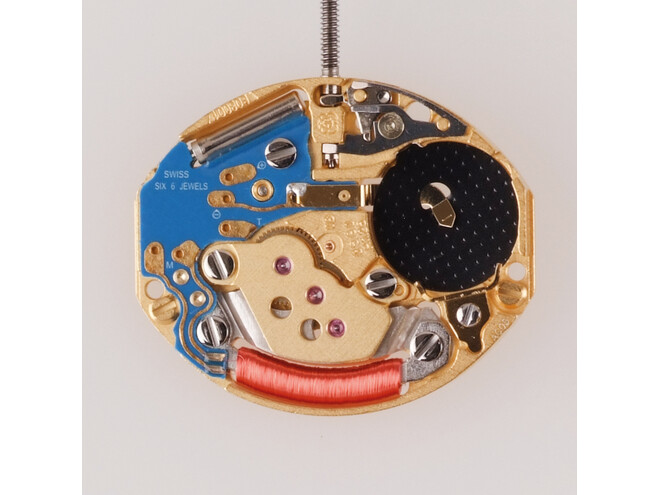 MONTRES QUARTZ ETA E03.001