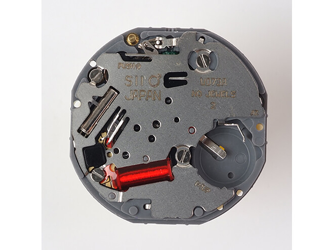 MONTRES QUARTZ SHIOIRI VD73