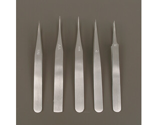 SET DE 5 PINCETTES AA-MM-NN-3-5