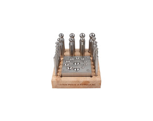 SET DE 18 BOUTEROLLES AVEC DÉ À EMBOUTIR