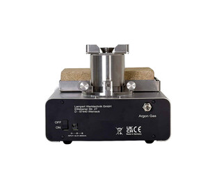 Machine de coulée par fusion Lampert