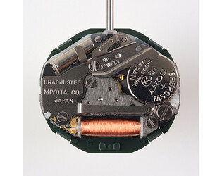 MONTRES QUARTZ MIYOTA 2005 DATE 3